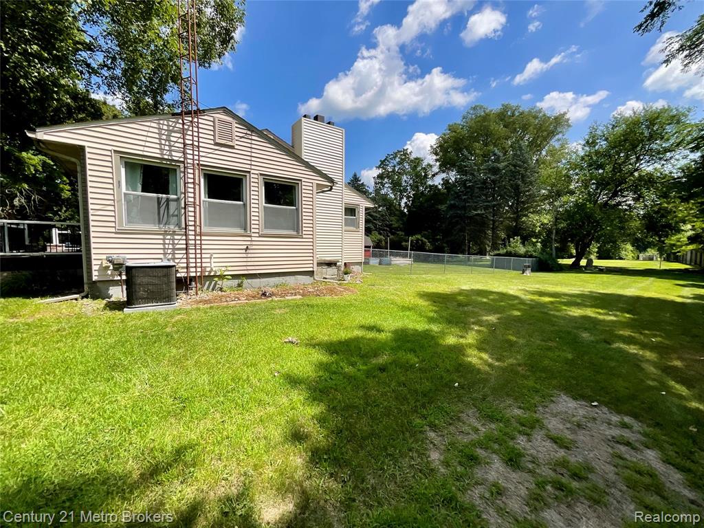 6010 N Seymour Road, Flushing, MI 48433 — Photo 48