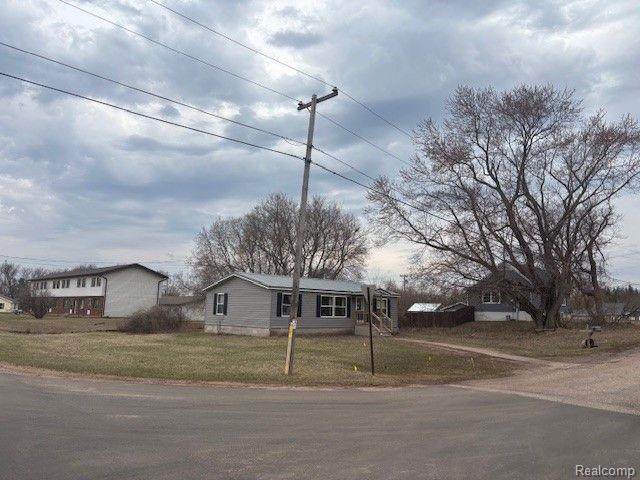 330 12TH Avenue, Norway, MI 49870 — Photo 2