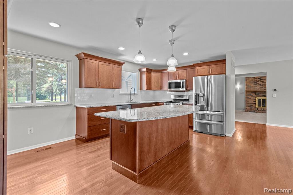 48720 HANFORD Road, Canton, MI 48187 — Photo 7