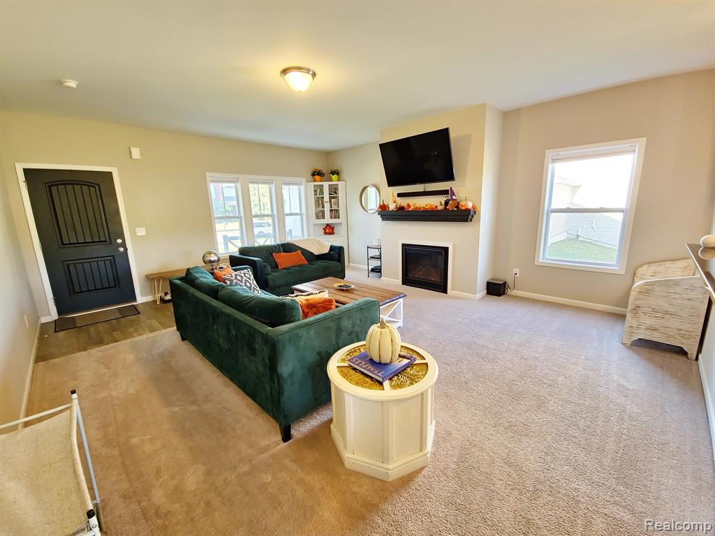 9270 NORMANDY Lane, Ypsilanti, MI 48197 — Photo 10