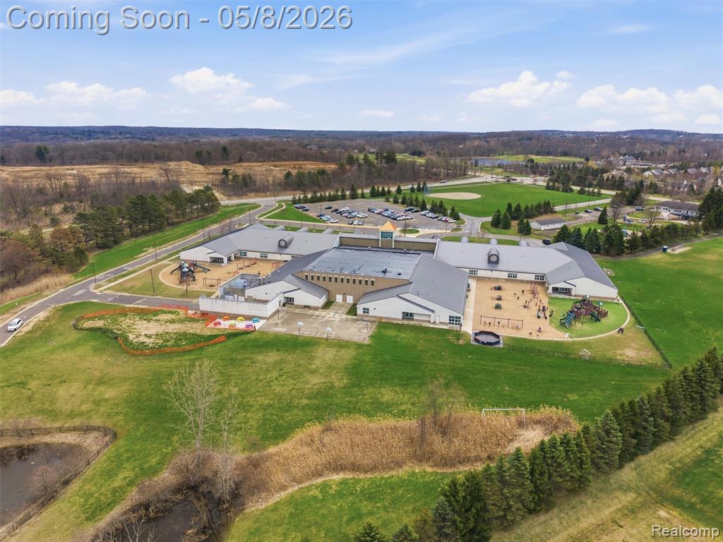 3881 Trout Creek Lane, Oakland, MI — Photo 52