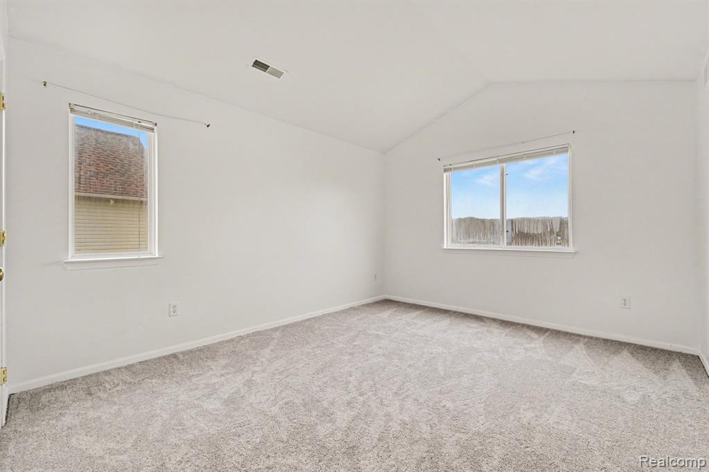 858 Amanda Lane, Pontiac, MI 48340 — Photo 9