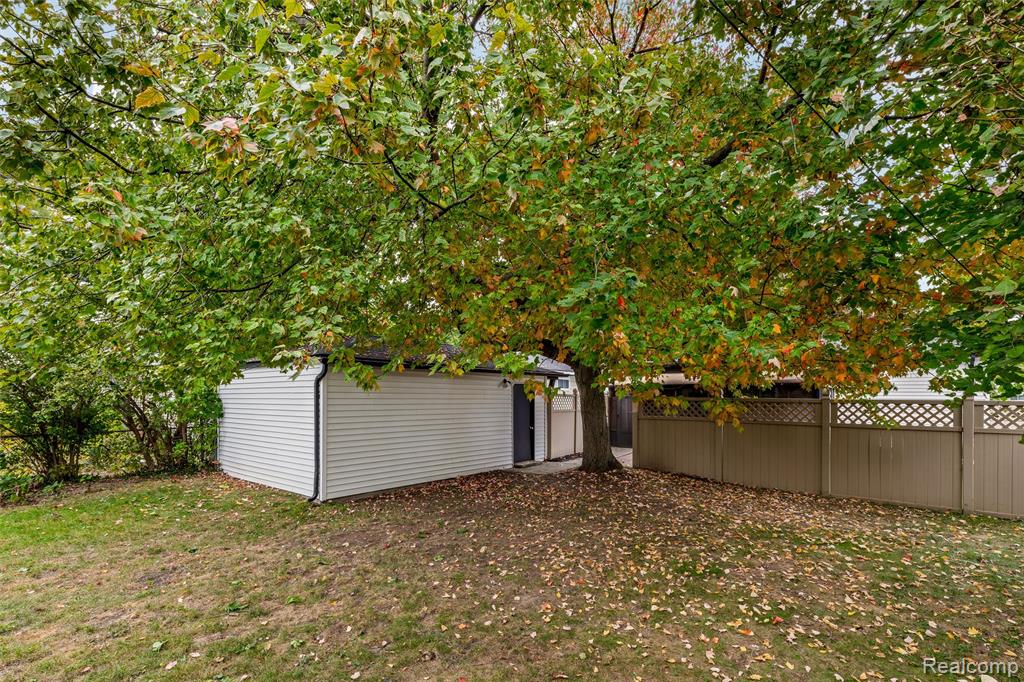 622 N Wilson Avenue, Royal Oak, MI 48067 — Photo 30
