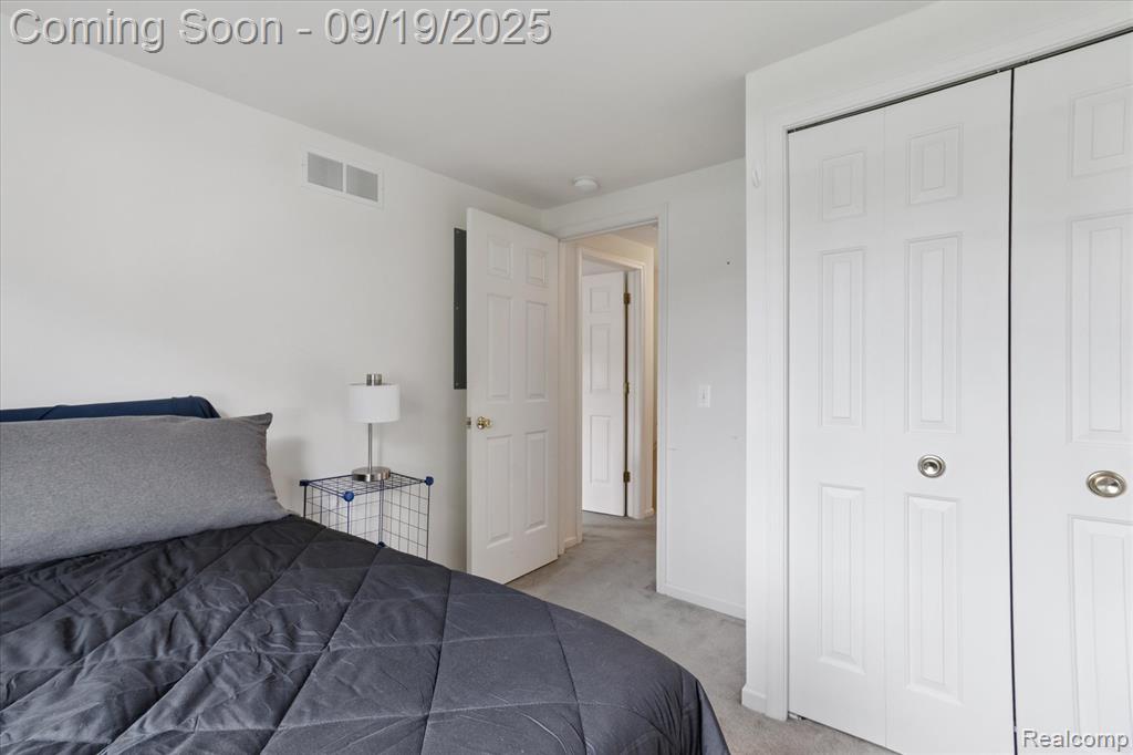 16455 Terrace Village Drive, Taylor, MI 48180 — Photo 17