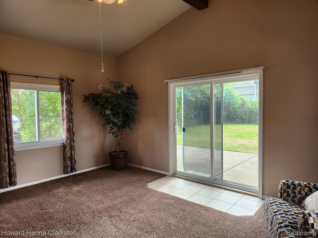 4025 Quillen Avenue, Waterford, MI 48329 — Photo 10