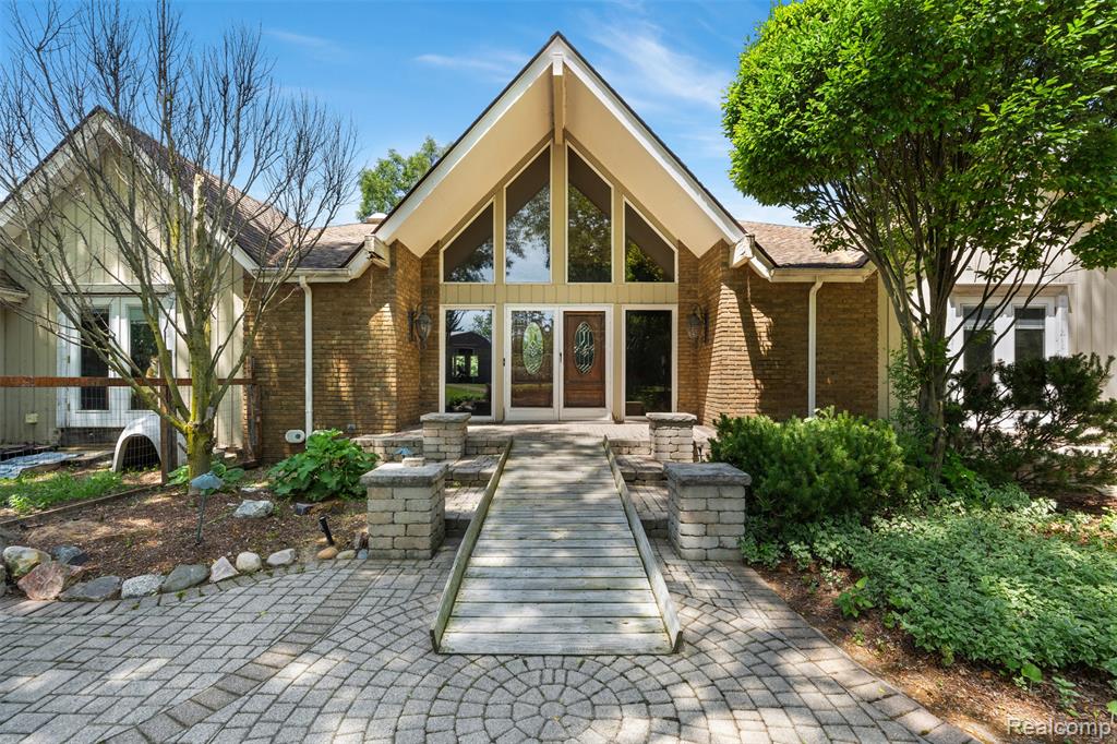 47915 6 Mile Road, Northville, MI — Photo 12