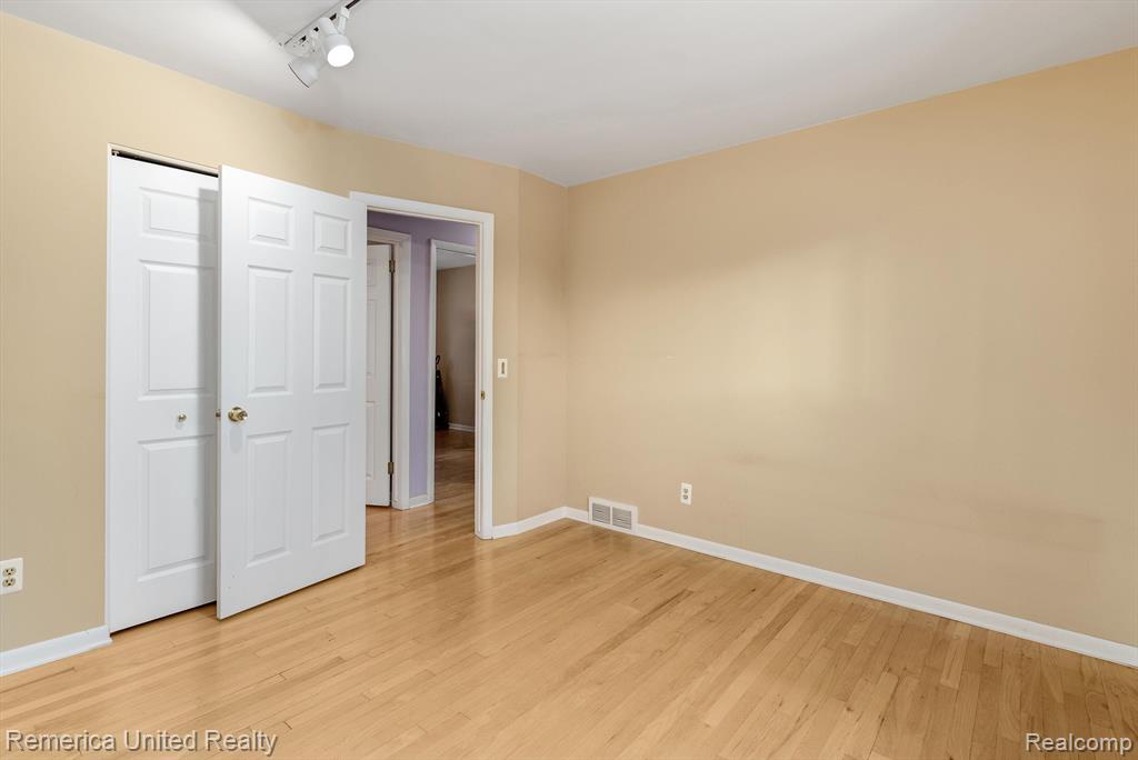 5731 FLEMINGS LAKE Road, Clarkston, MI 48348 — Photo 25