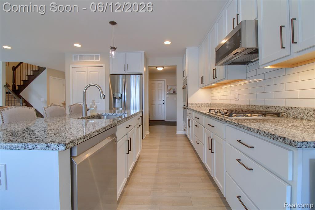 8123 Hudson Drive, Westland, MI — Photo 12
