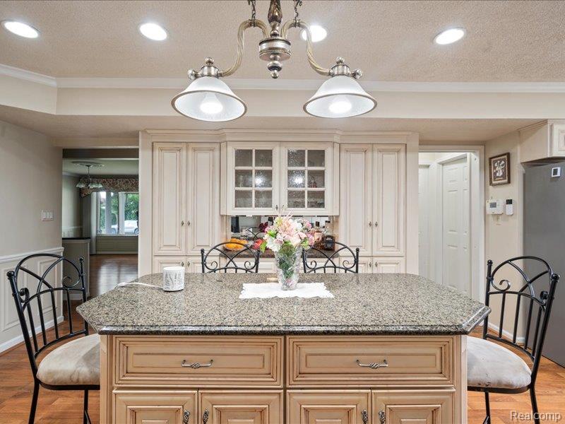 8382 Fairfax Drive, Sterling Heights, MI 48312 — Photo 25