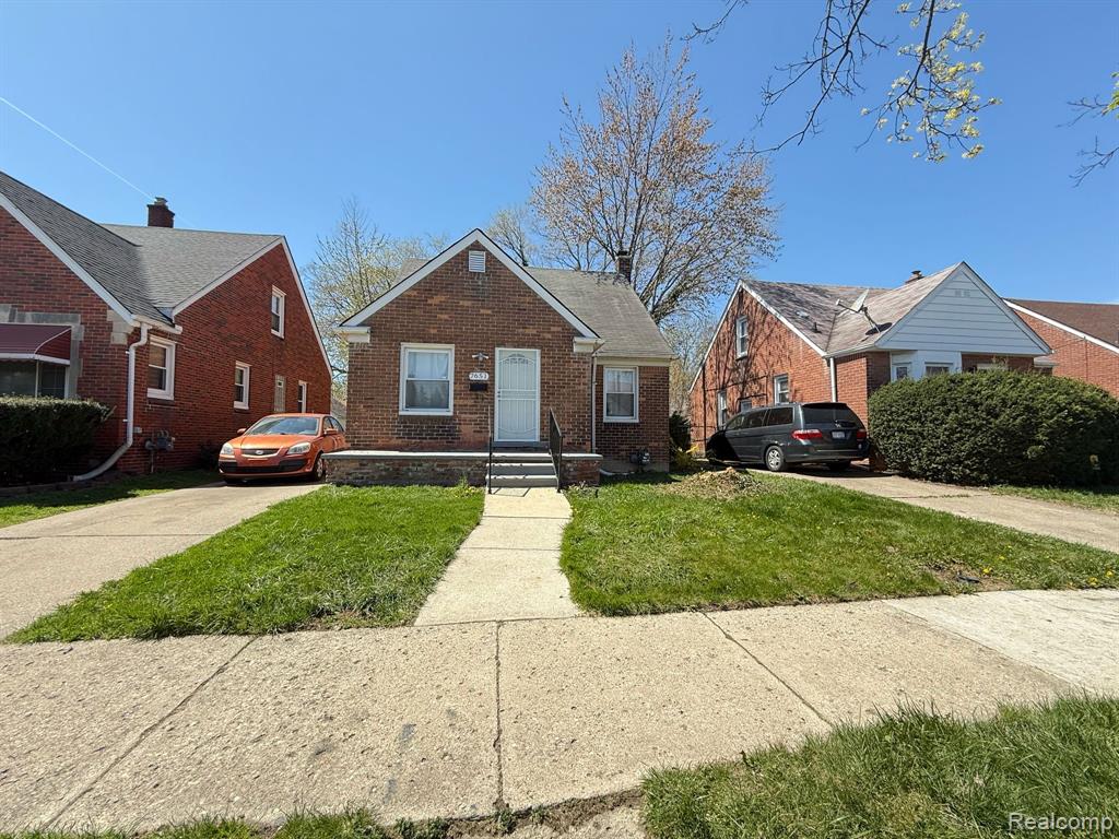 7651 Rosemont Avenue, Detroit, MI 48228 — Photo 5
