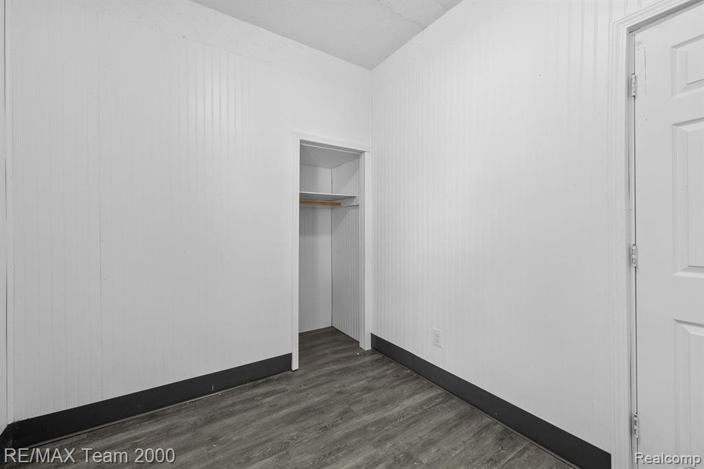8849 OLIVET Street, Detroit, MI 48209 — Photo 9