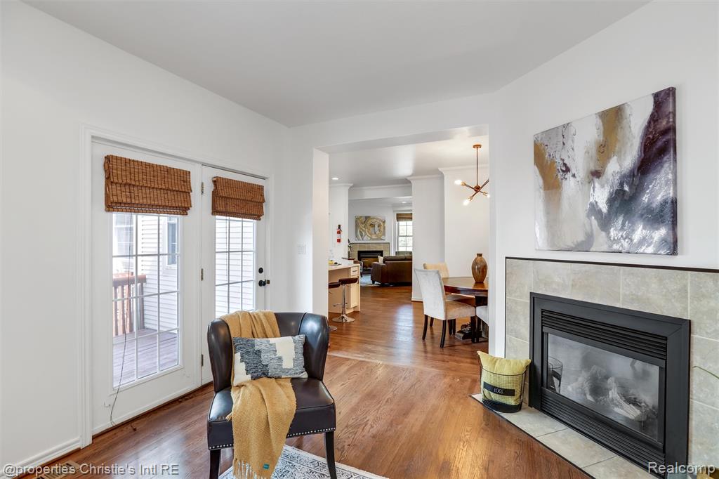 1757 TOWNSEND Street, Detroit, MI 48214 — Photo 15