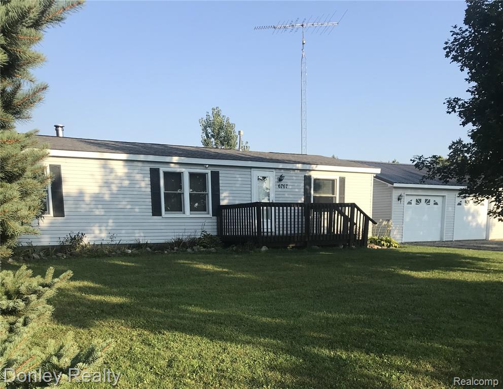 6767 White Creek Road, Marlette, MI 48453
