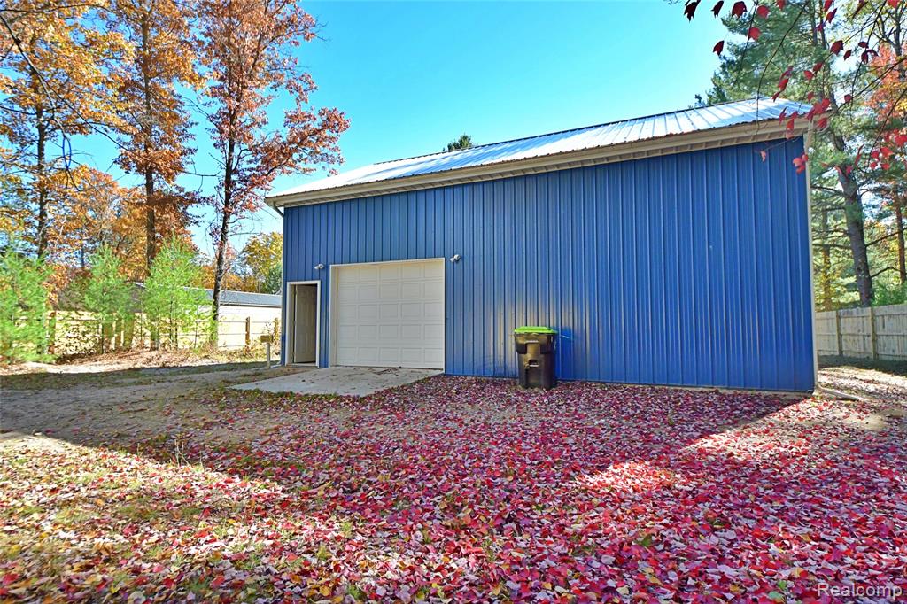 7877 Oak Road, St. Helen, MI 48656 — Photo 13