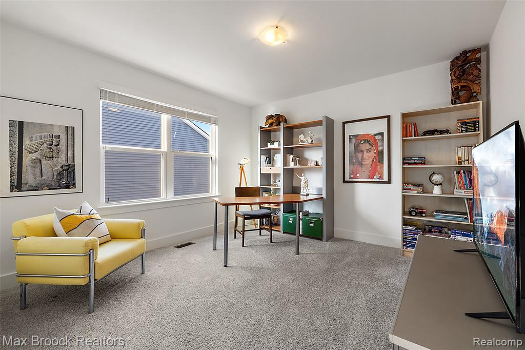 4260 Kent Road, Royal Oak, MI 48073 — Photo 29