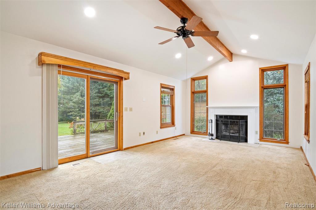 60422 Lamplighter Drive, New Hudson, MI 48165 — Photo 4
