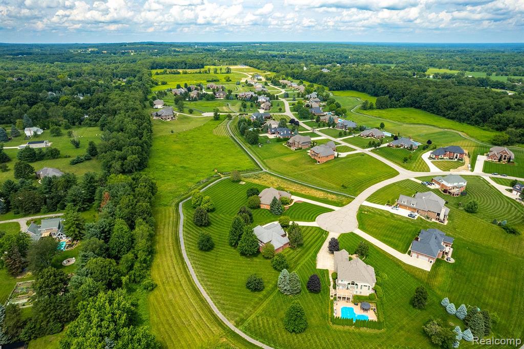 69493 MEADOWBROOK Lane, Bruce, MI 48065 — Photo 13
