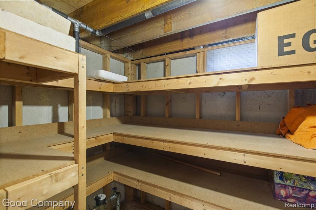 48164 MALLARD Drive, Chesterfield, MI 48047 — Photo 34