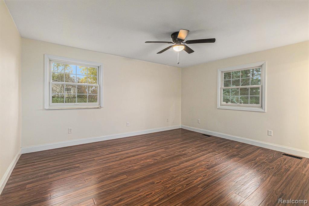 7135 Jordan Road, Grand Blanc, MI 48439 — Photo 20