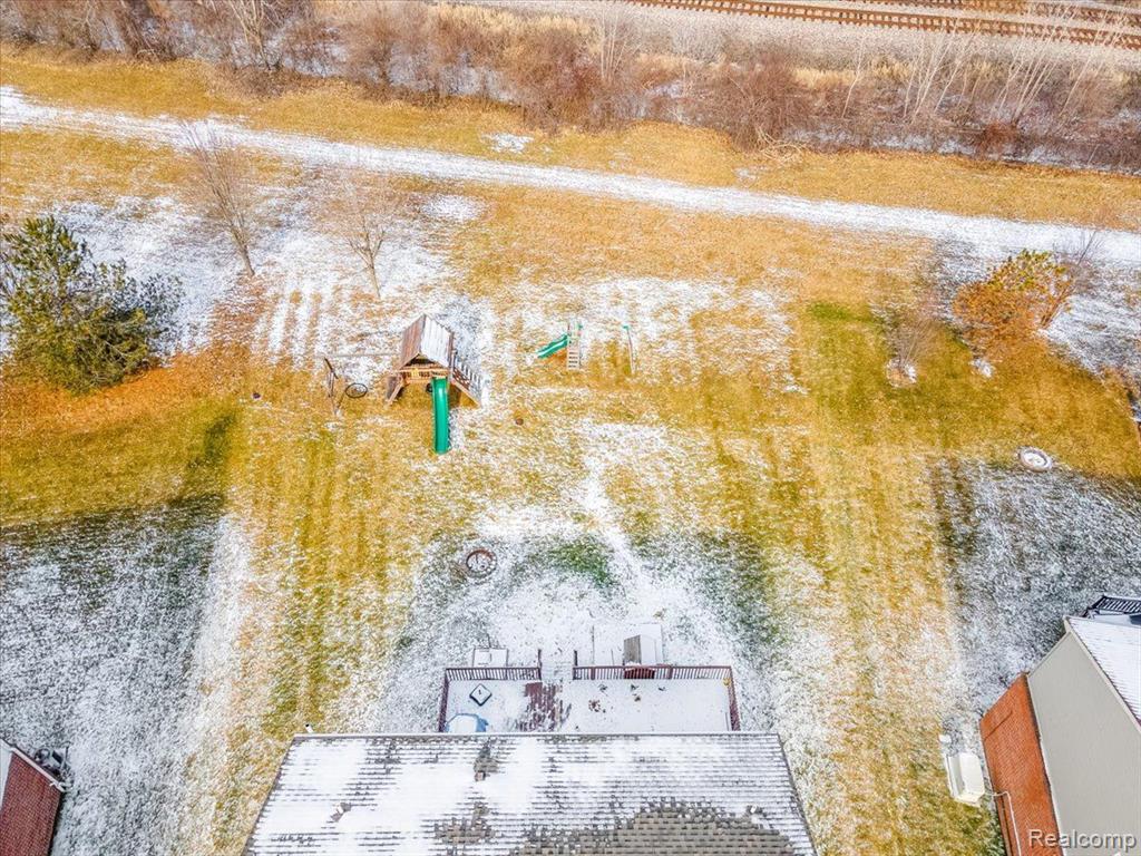 42936 N CUMBERLAND Drive, Belleville, MI 48111 — Photo 38
