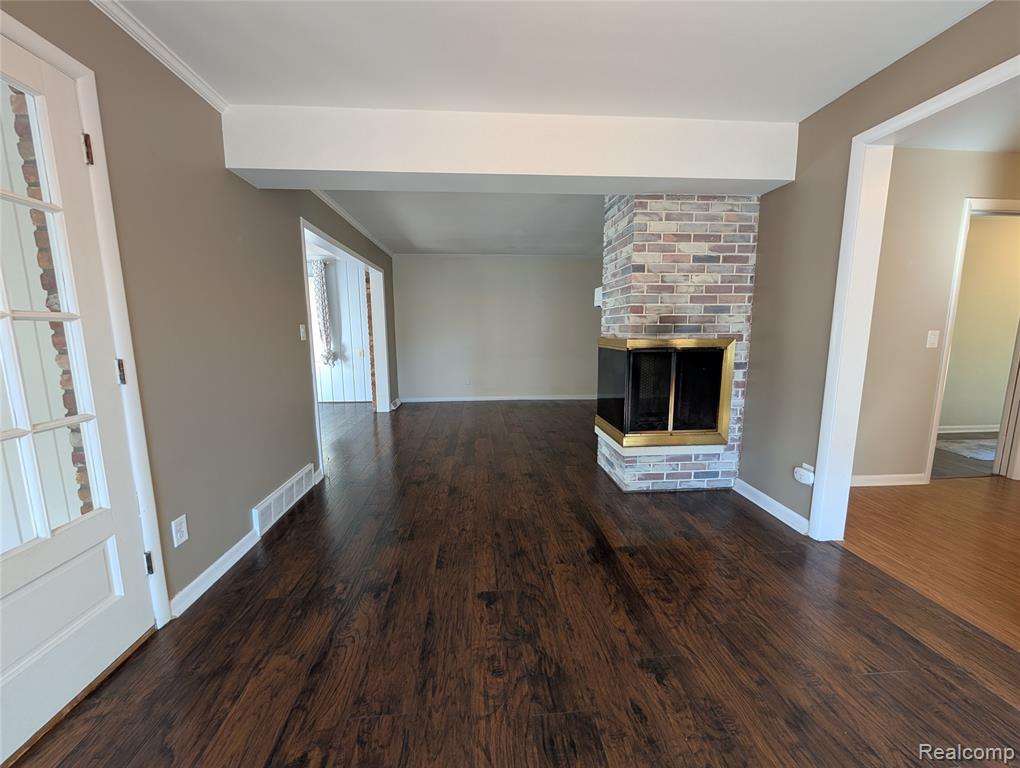 41215 Bruce Avenue, Plymouth, MI 48170 — Photo 10