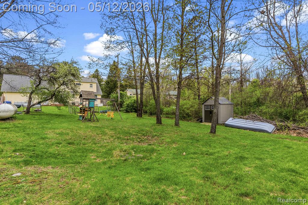 11550 Silver Lake Road, Byron, MI 48418 — Photo 38