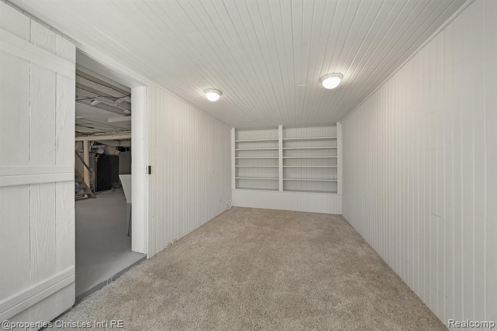537 W 3RD Street, Rochester, MI 48307 — Photo 34