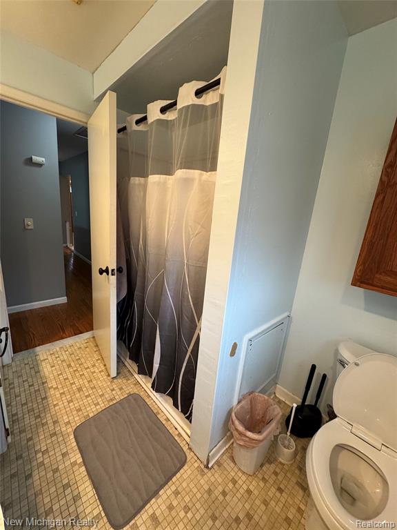 31090 Mc Namee, Fraser, MI 48026 — Photo 11