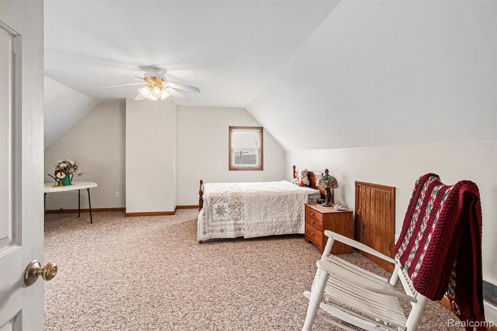 8806 Bergin Road, Howell, MI 48843 — Photo 18