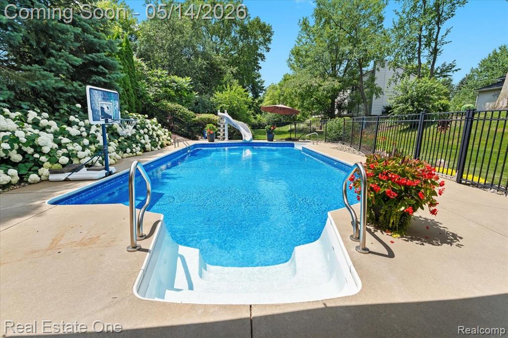 11163 Sand Crane Way, South Lyon, MI 48178 — Photo 6