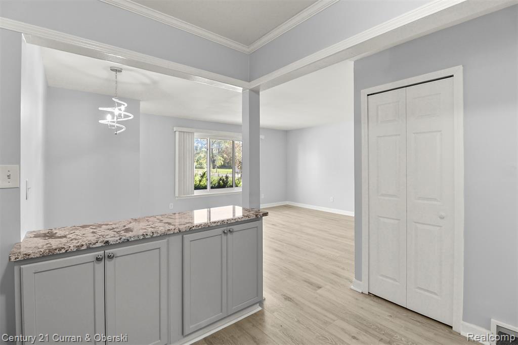 3422 S Annabelle Street, Detroit, MI 48217 — Photo 15