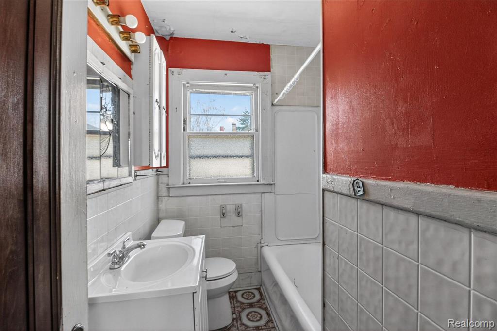12283 Cheyenne Street, Detroit, MI 48227 — Photo 28