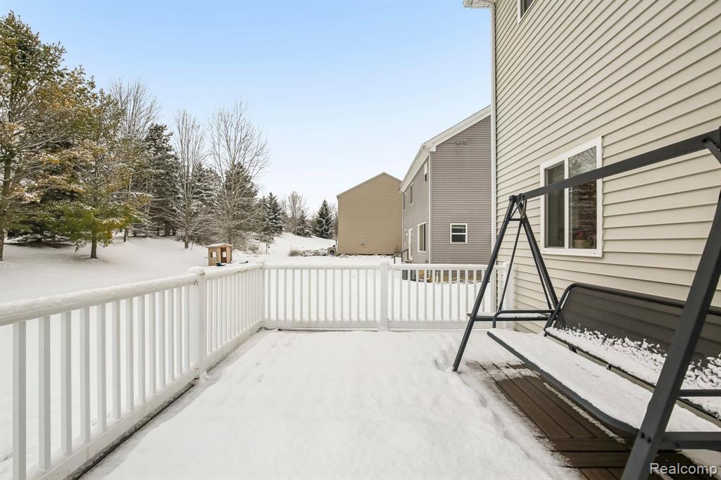 945 RIVER ROCK Drive, Holly, MI 48442 — Photo 36