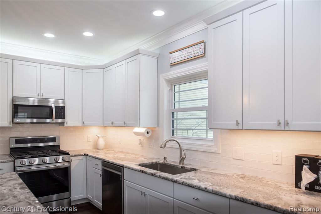 513 Renshaw Street, Rochester, MI 48307 — Photo 31