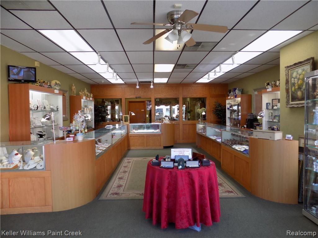 8771 HALL Road, Utica, MI 48317 — Photo 12
