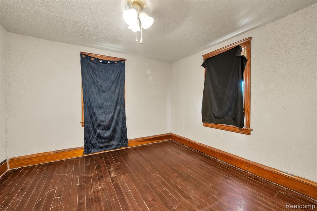 507 GRISWOLD Street, Jackson, MI 49203 — Photo 15