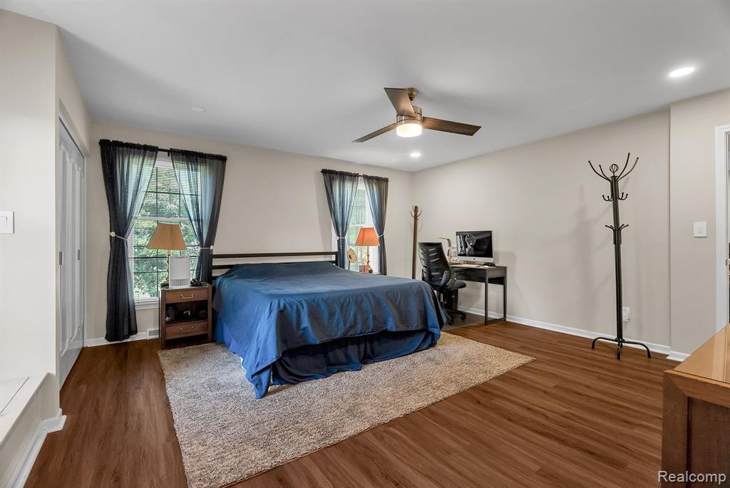 1853 W Bend Drive, Bloomfield, MI 48302 — Photo 11