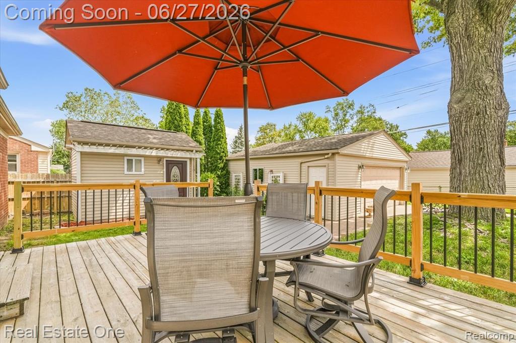 9900 Brookfield Street, Livonia, MI 48150 — Photo 14