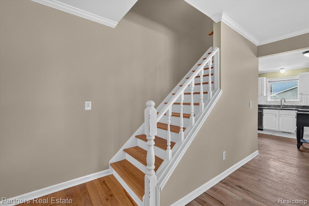 9145 Apple Orchard Drive, Fenton, MI 48430 — Photo 11