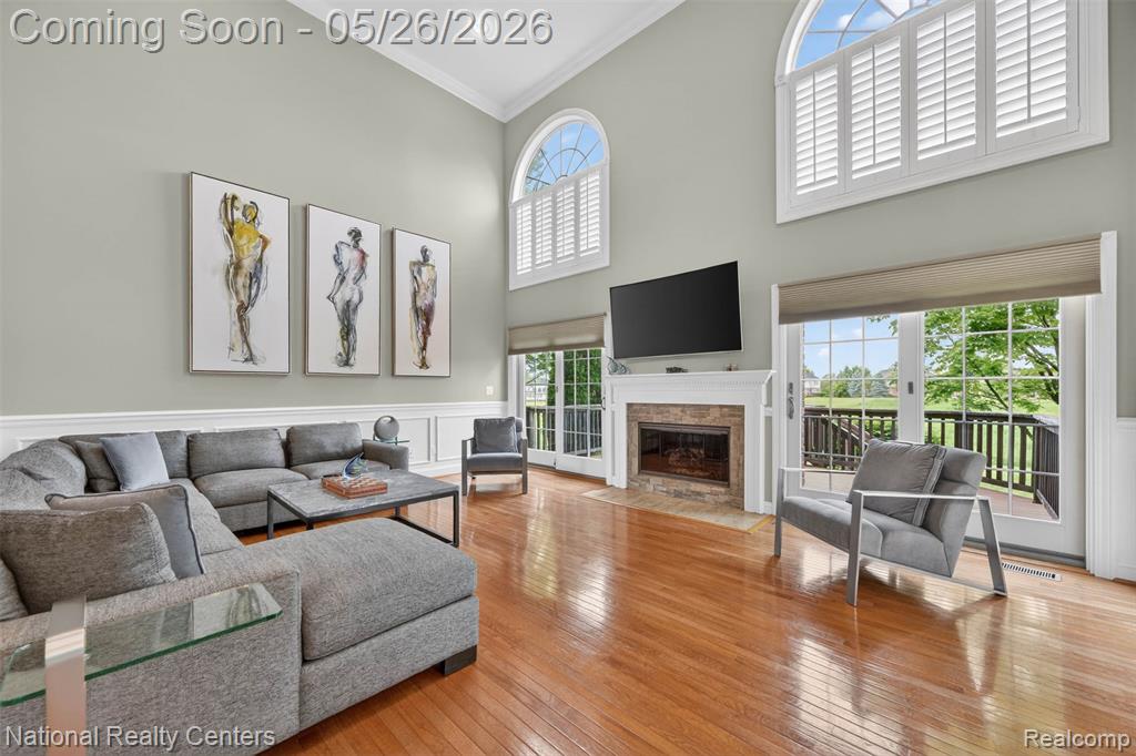 45907 Riviera Drive Drive, Northville, MI 48168 — Photo 9