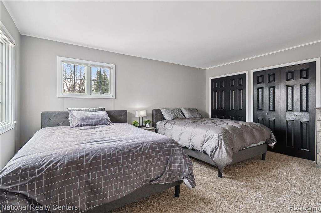 47704 BLUE HERON Drive S, Northville, MI — Photo 25