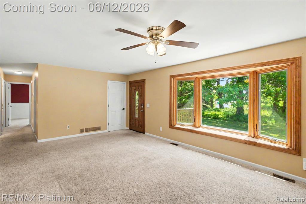2647 Curdy Road, Howell, MI 48855 — Photo 4