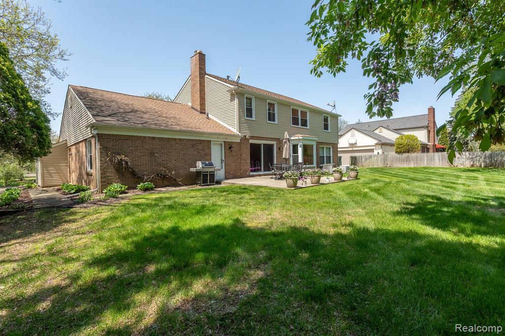 5389 Vincennes Drive, Bloomfield Hills, MI 48302 — Photo 15