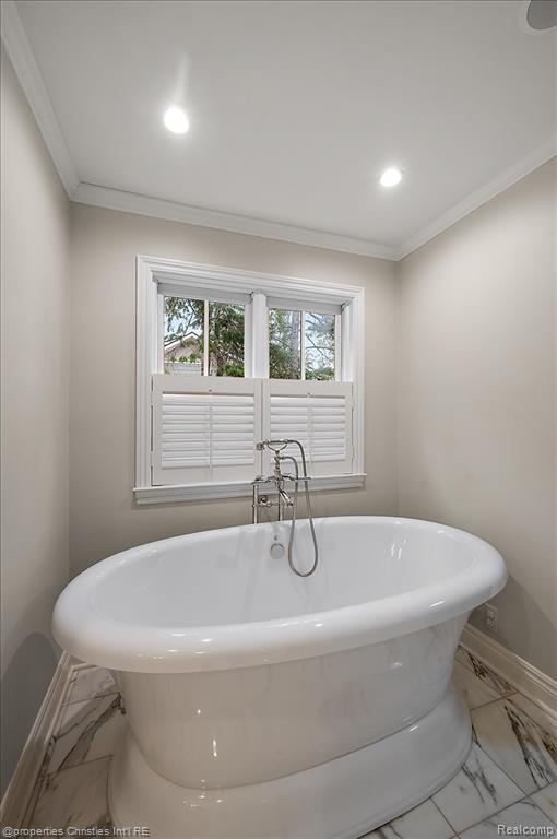 469 Bonnie Brier Street, Birmingham, MI 48009 — Photo 32