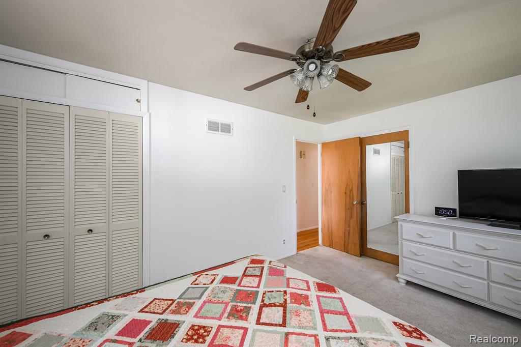 2724 CRANBROOK Road, Ann Arbor, MI 48104 — Photo 10