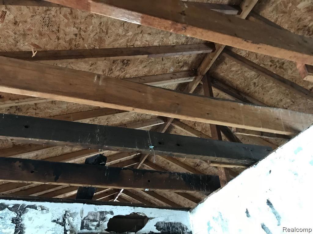 408 HORTON Street, Detroit, MI 48202 — Photo 12