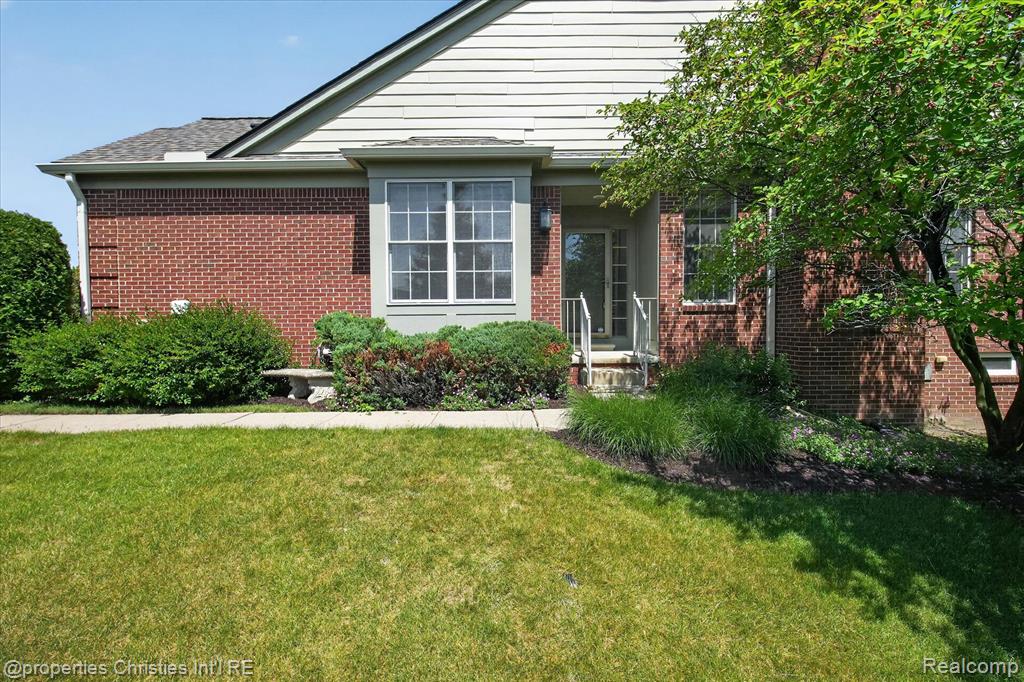 16502 Cypress Court, Northville, MI 48168 — Photo 6
