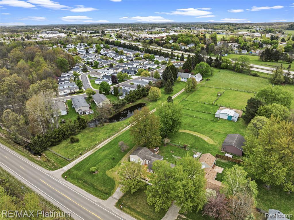 16479 S Jennings Road, Fenton, MI 48430 — Photo 5