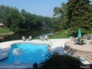 980 Sandhurst Road, Bloomfield Hills, MI 48302 — Photo 3
