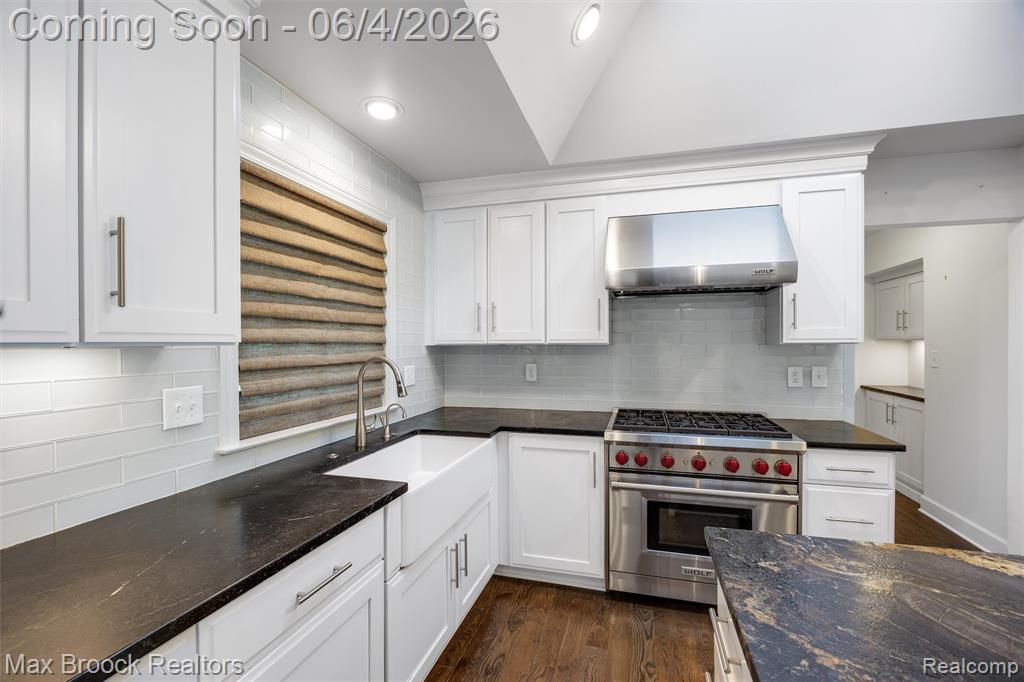 3797 S Darlington Road, Bloomfield Hills, MI 48301 — Photo 12
